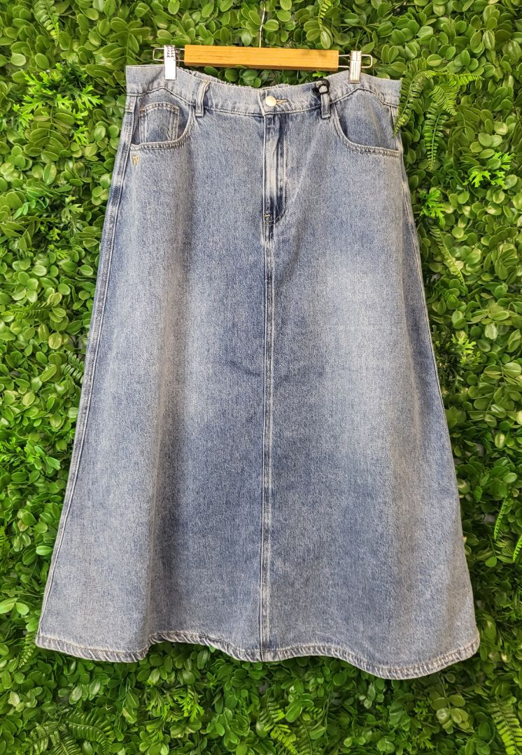 Shine On Denim Hunter Skirt BNWT (14)