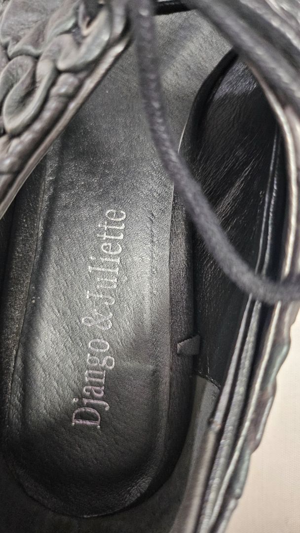 Django & Juliette Pewter Leather Lace Up (39)