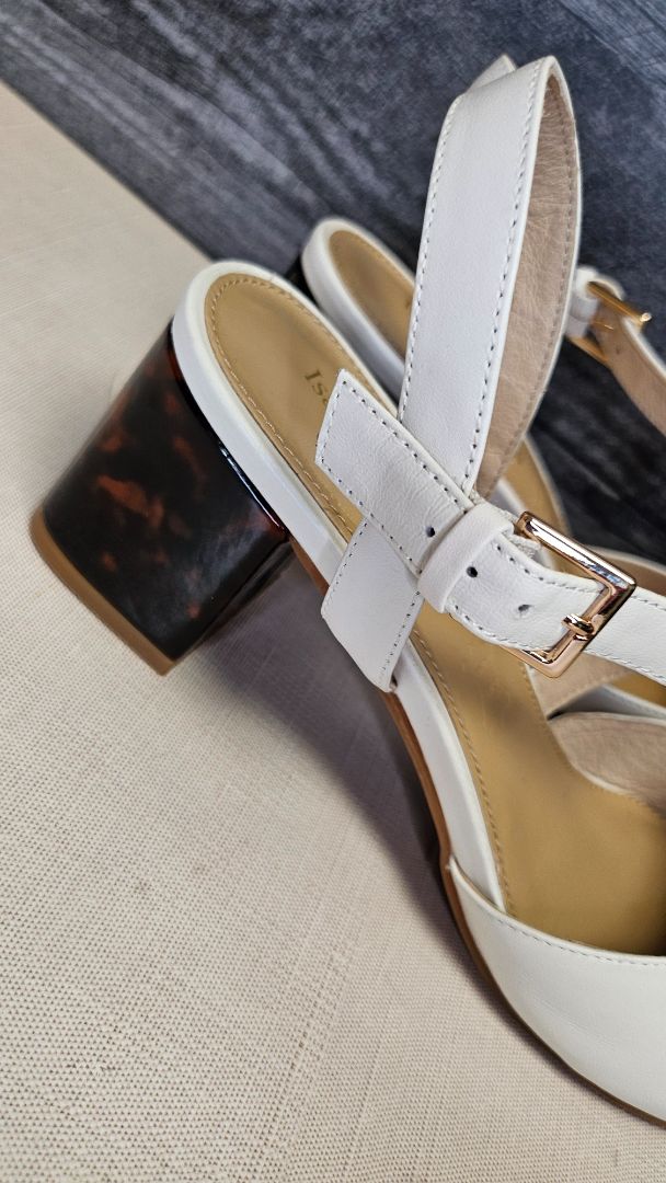 Isabella Anselmi Off White Strappy Heels (40)
