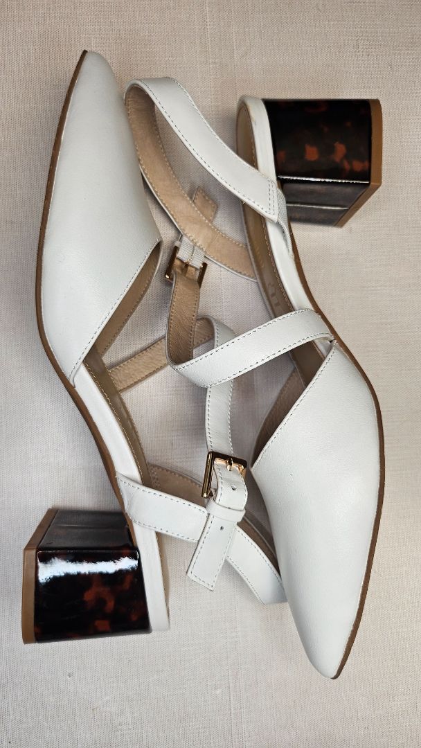 Isabella Anselmi Off White Strappy Heels (40)
