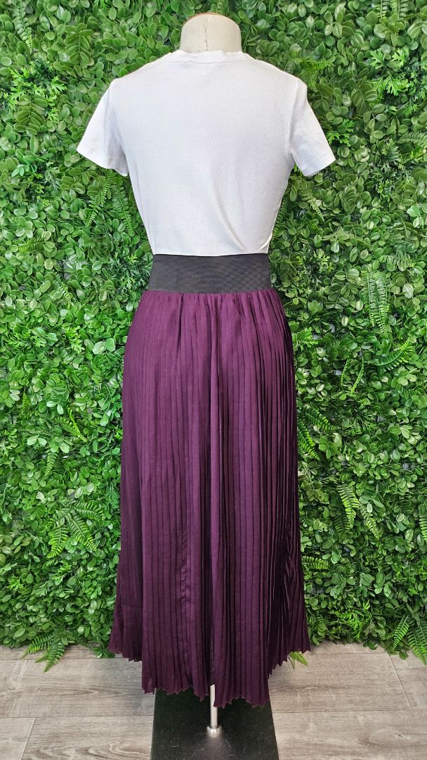 Federation Plum Pleat Skirt (10)