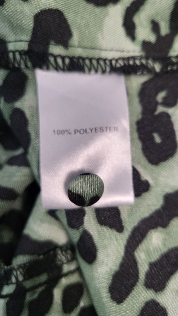 Seeking Lola Green Print Top (14)