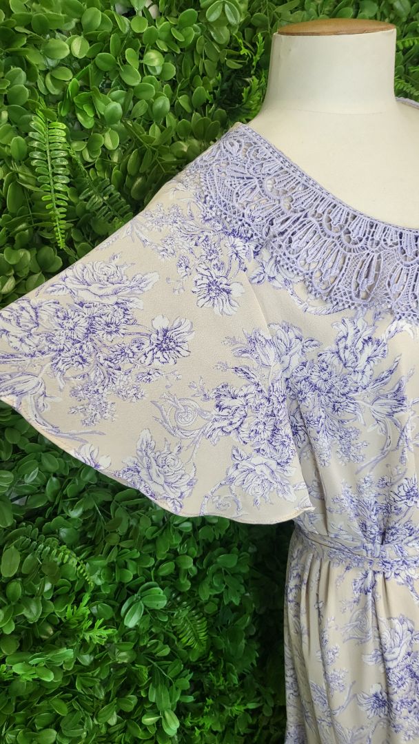 Augustine Floral Lace Yoke Dress (14)