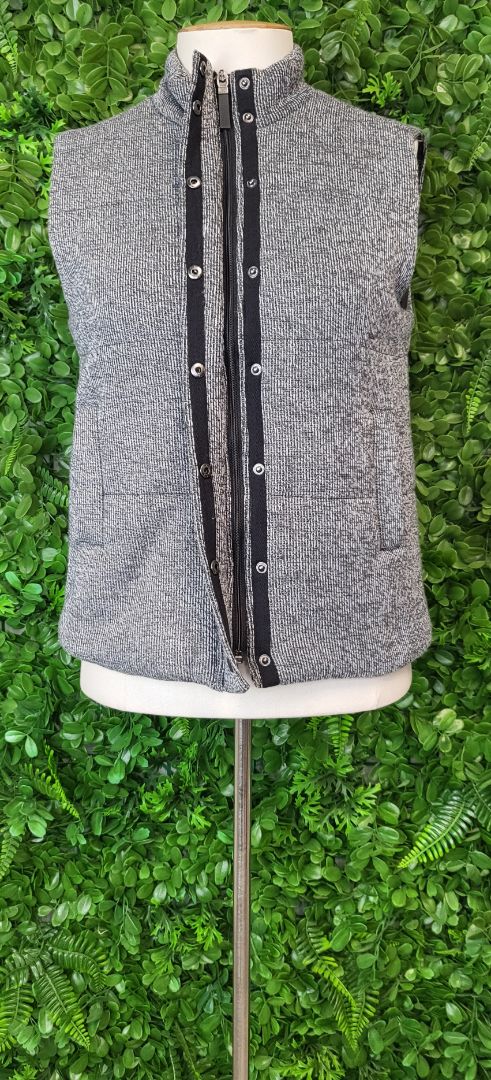 Dannii Minogue Grey Vest (10P)