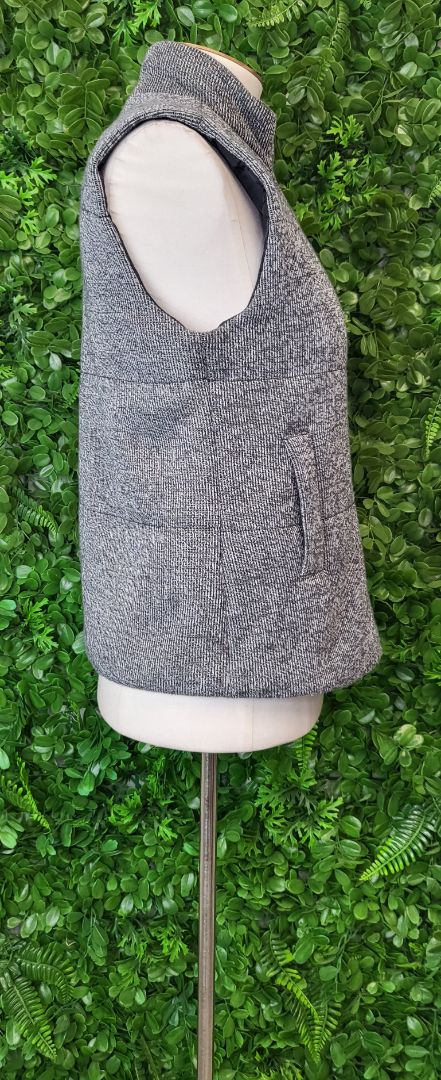 Dannii Minogue Grey Vest (10P)