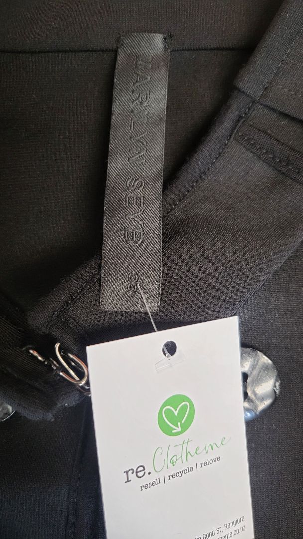 Marilyn Seyb Black Pleat Blazer (8)
