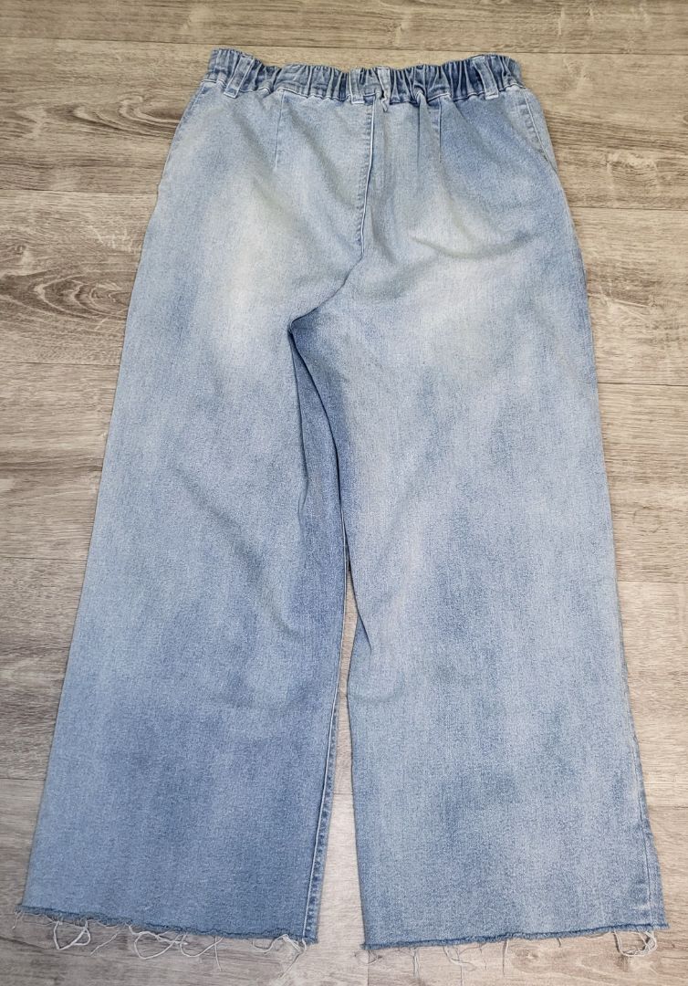 Fate + Becker Light Wash Fray Jean (10)