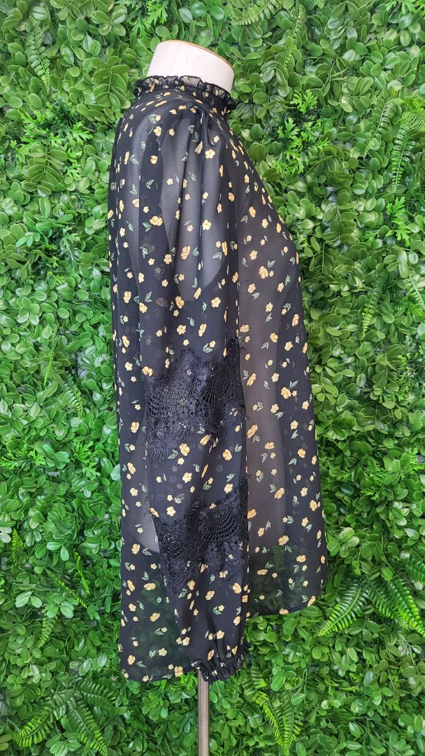 Decjuba Floral Sheer Blouse (10)