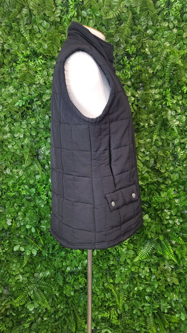 R M Williams Black Padded Vest (12)