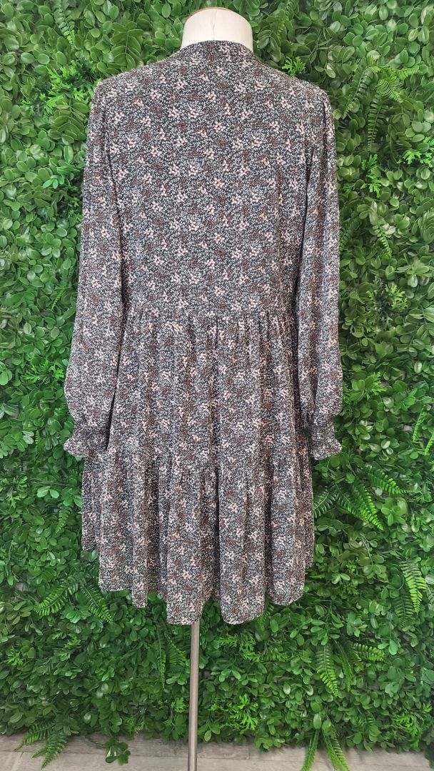 Billie The Label Floral Tiered Short Dress (10)