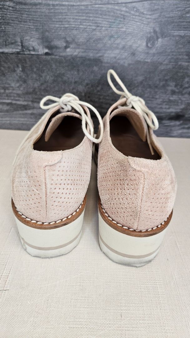 Estio Emporio Bush Suede Laceup (40)