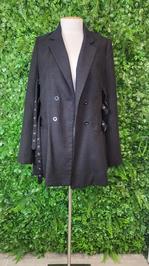 Go Sweet Black Belt Detail Coat (12)