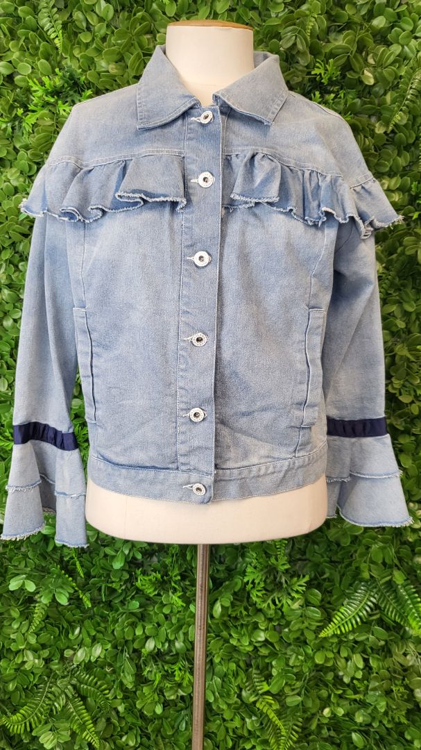 Lili Sidonio Blue Wash Frill Denim Jacket (10)