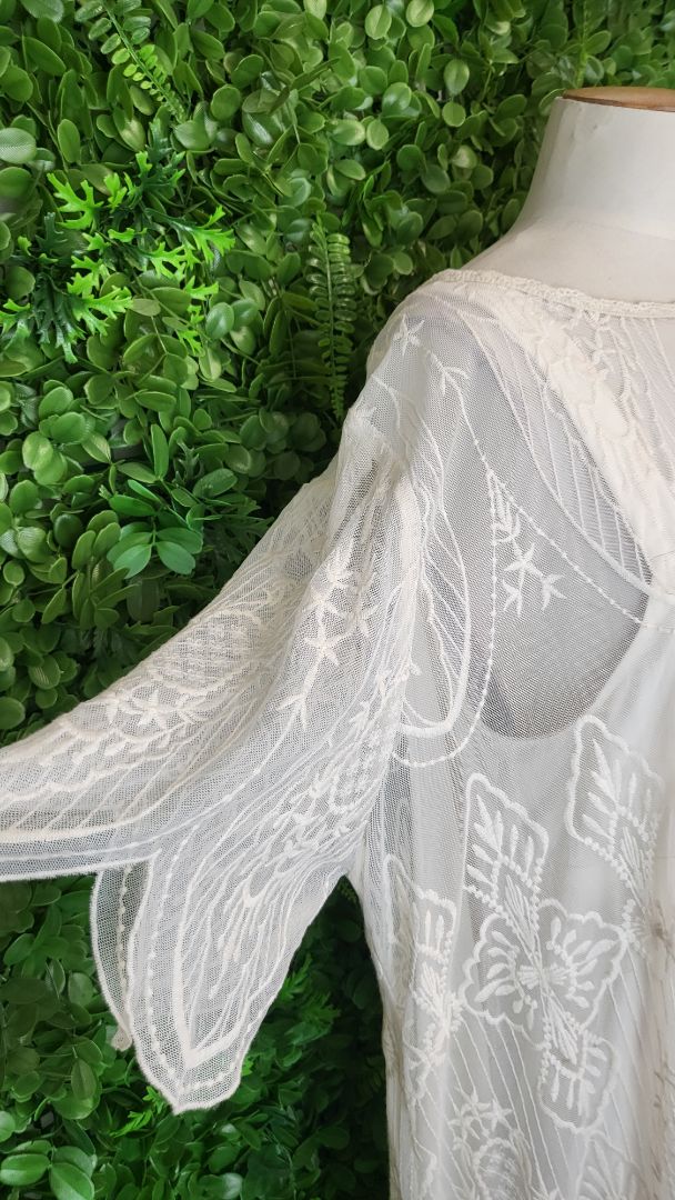 Ts Cream Lace Top (18)