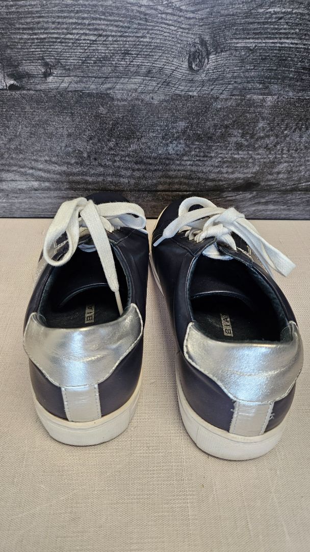 Andrea Biani Navy Star Sneaker (38)