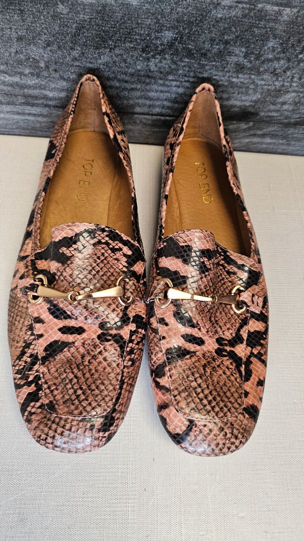 Topend Pink Animal Print Loafer (40)