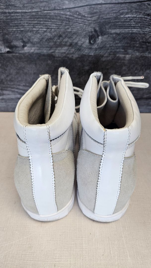 Minx White Sneaker Boot (42)