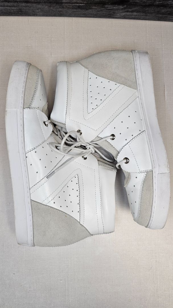 Minx White Sneaker Boot (42)
