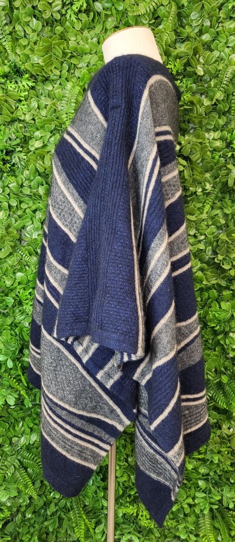 Merinomink Zephyr River Poncho OSFM