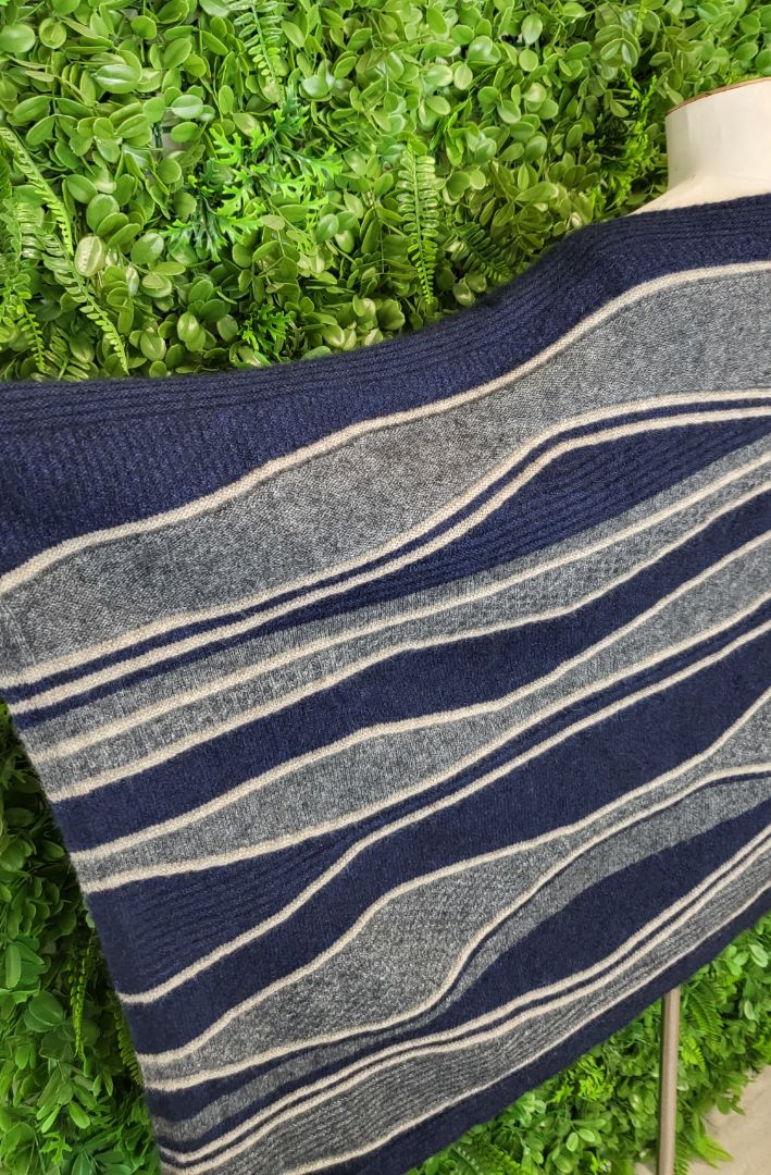 Merinomink Zephyr River Poncho OSFM