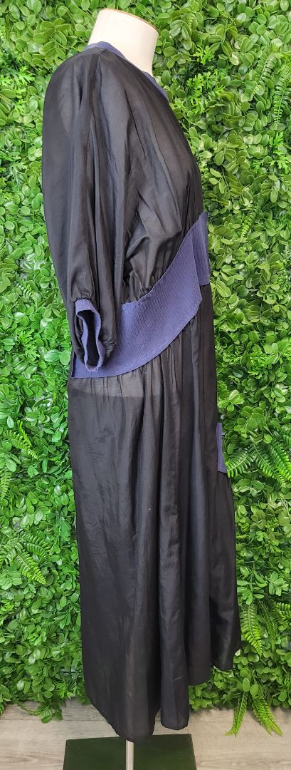 Blacklist Blue/Black Silk Dress (10-14)