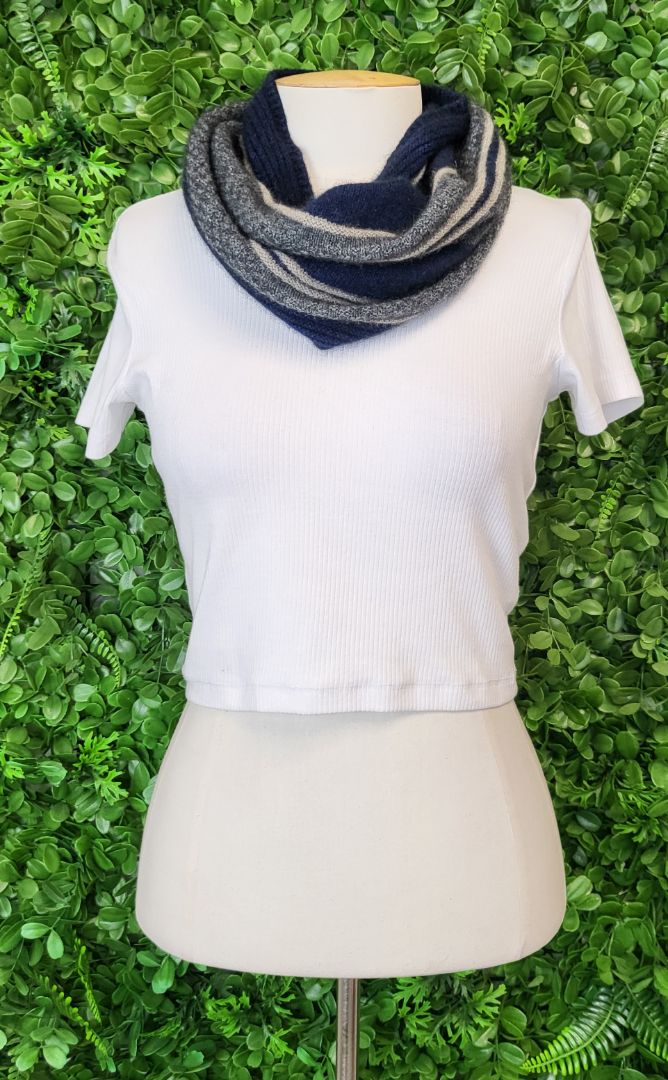 Merino Mink River Snood 35cm