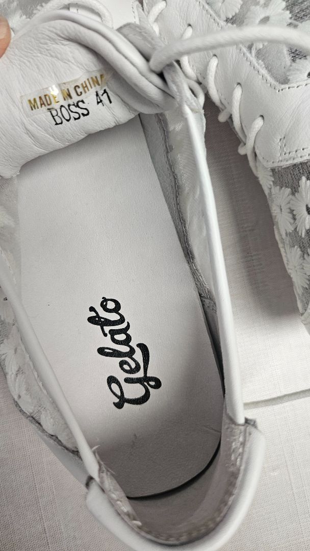 Gelato White Lace Sneaker (41)