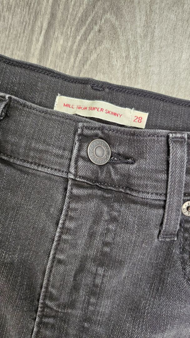Levi Washed Black Mile High Super Skinny Jean (10)