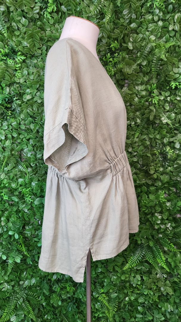 Eb&Ive Moss Ruched Linen Top (12-14)