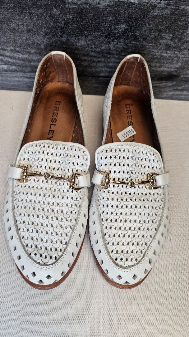 Bresley White Leather Loafer (37)