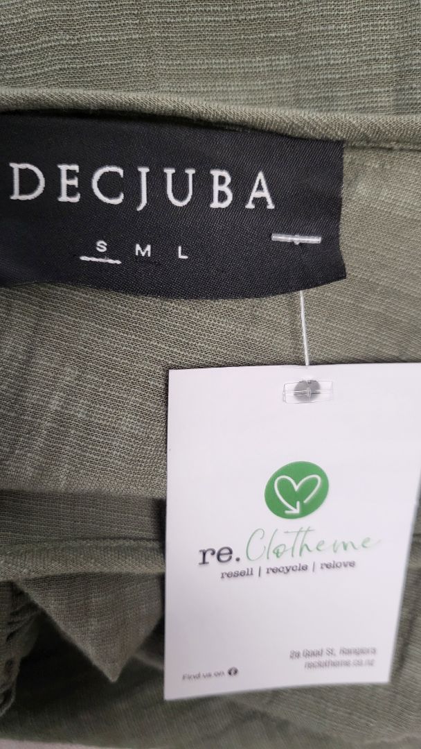 Decjuba Olive Ruffle Top (10)