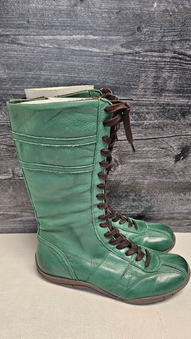 Hot Pulse Green Lace Up Boot NEW (38)