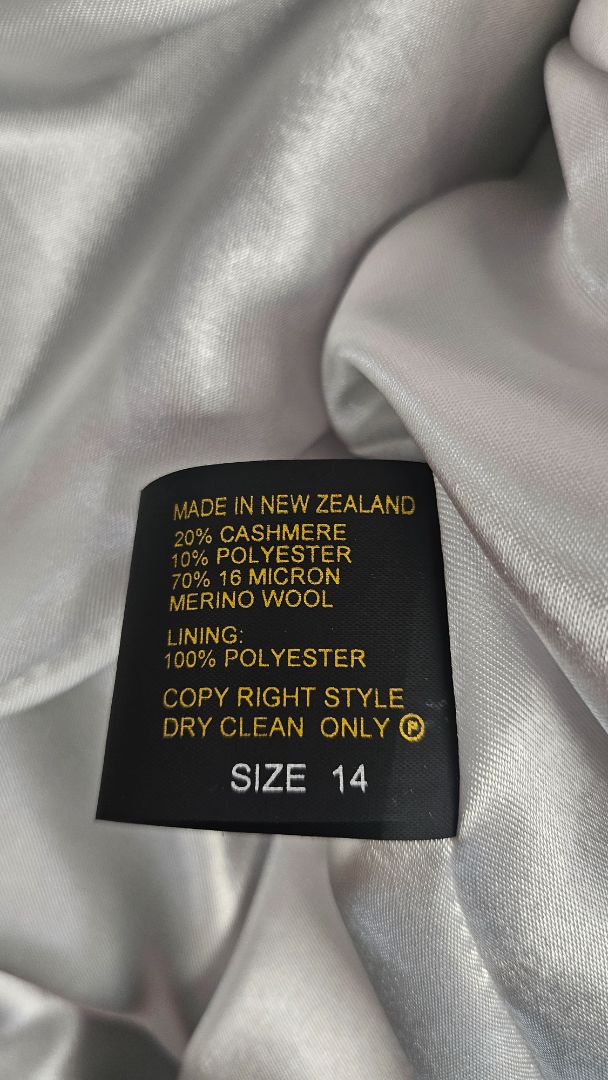 Graff Red Merino/Cashmere Coat (14)
