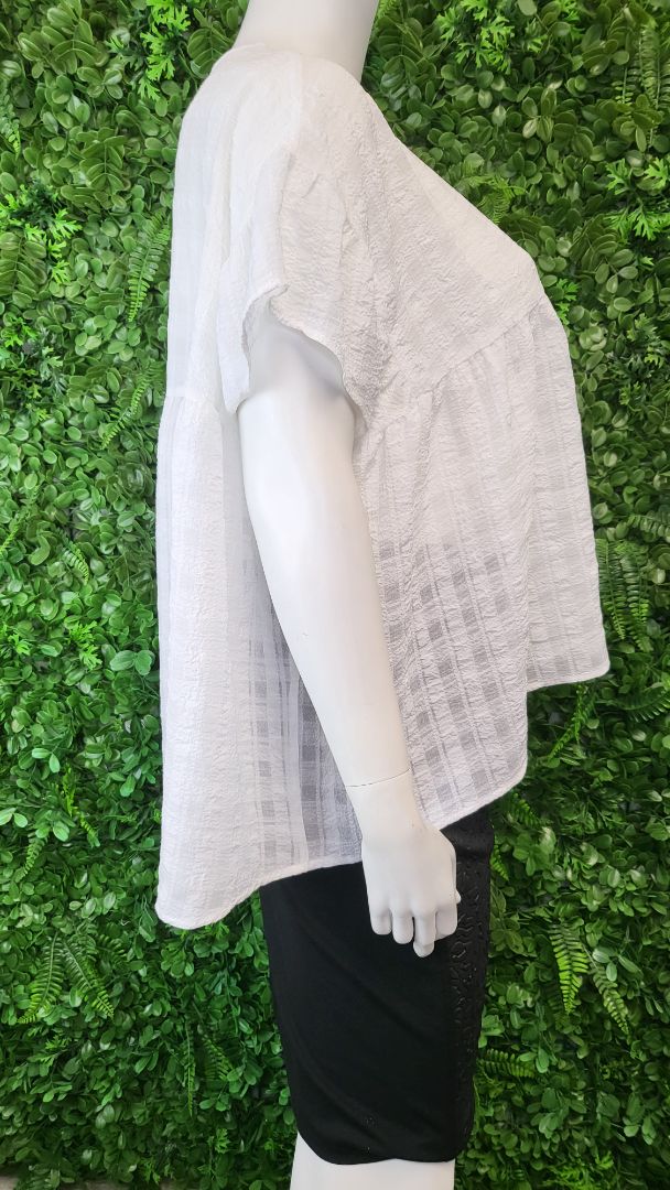 Decjuba White Babydoll Top (14-18)