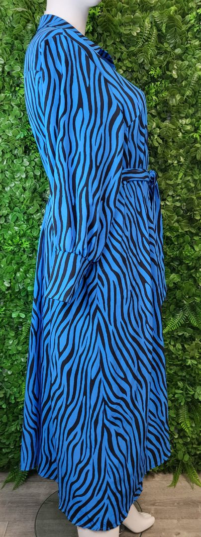 Isla-Maree Blue Zebra Dress (22)