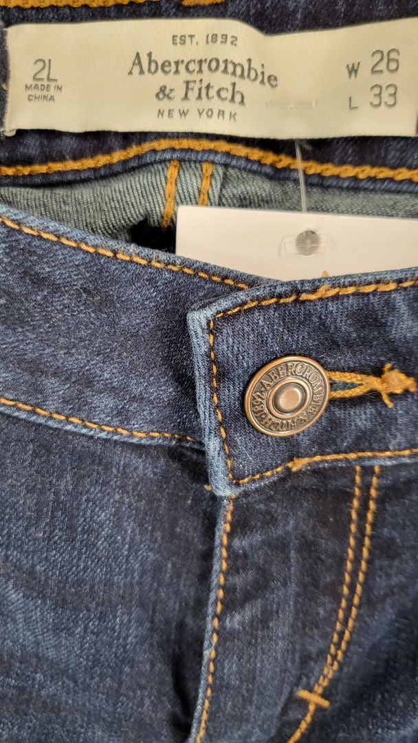 Abercrombie & Fitch Ink Skinny Jeans (8)