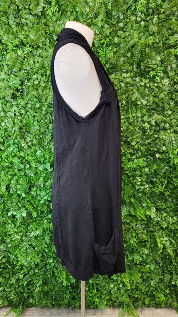 Vigorella Black Vest (10-12)