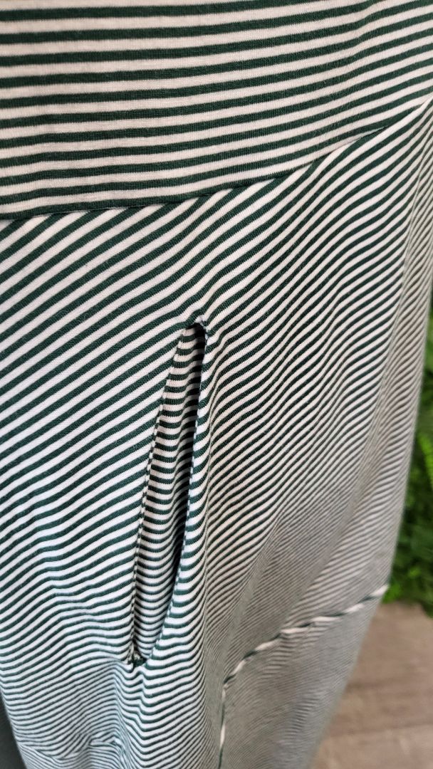 Tirelli Stripe Diagonal Seam Dress (14-16)