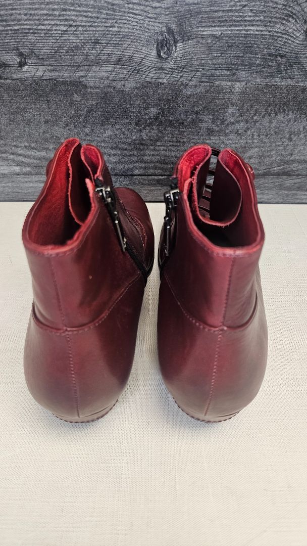 Andrea Renzi Red Leather Boot (9)