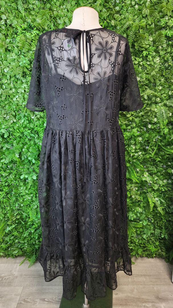 Cooper Black Petal To The Metal Dress (12)