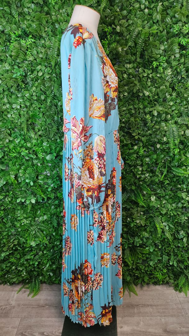 Augustine Floral Pleat Maxi Dress (10)