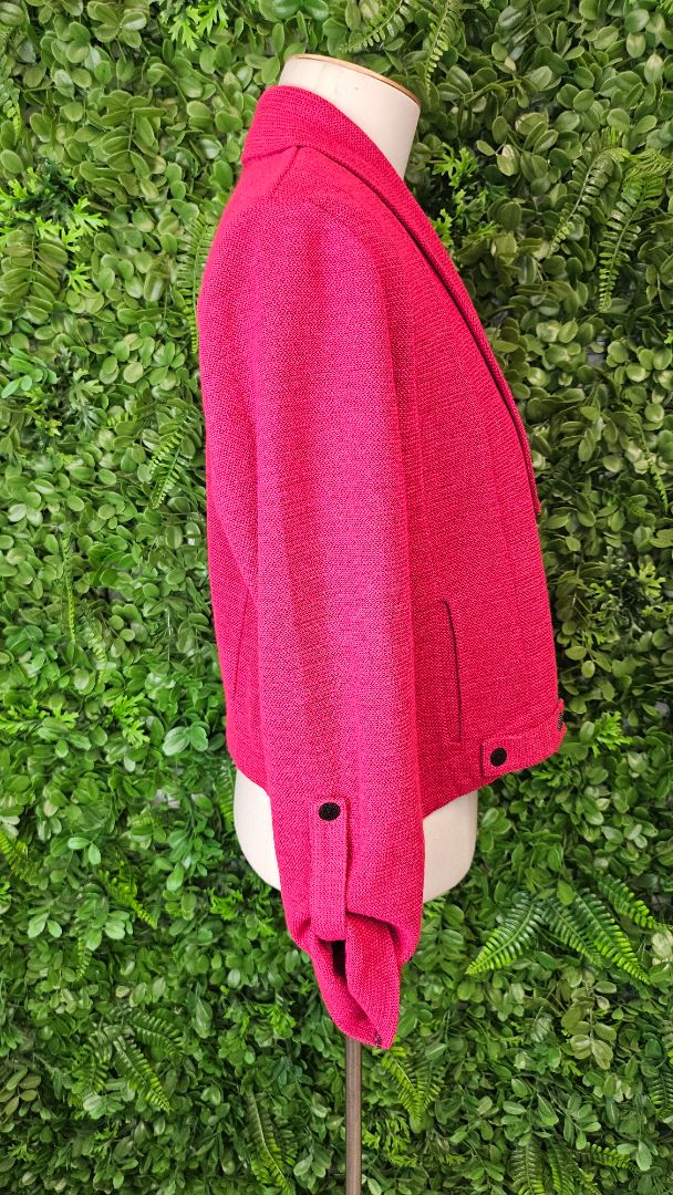 Scope Raspberry Crop Jacket (14)