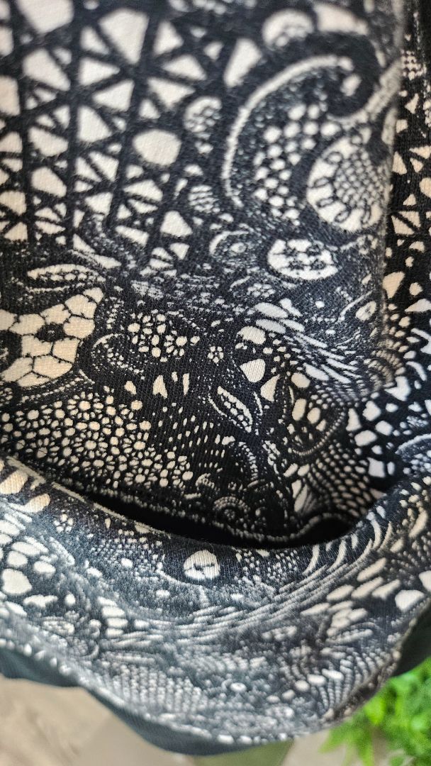 Lululemon Print Hooded Jacket (14-16)