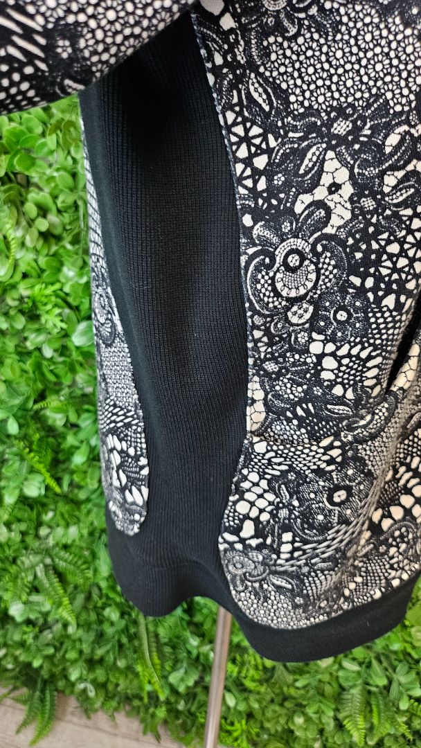 Lululemon Print Hooded Jacket (14-16)
