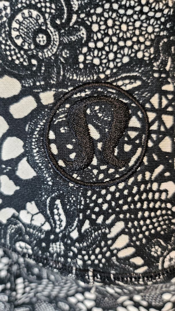 Lululemon Print Hooded Jacket (14-16)