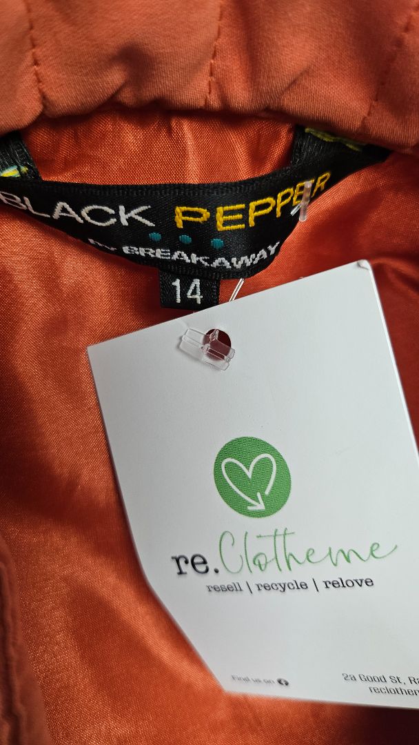 Black Pepper Orange Vest (14)