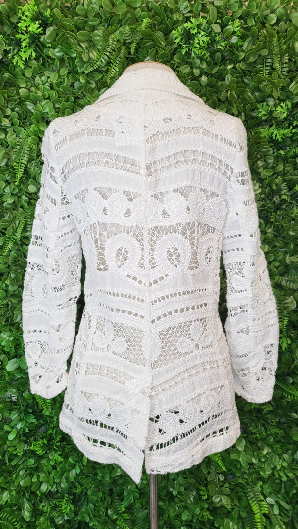 Fate+Becker White Lace Jacket (8)