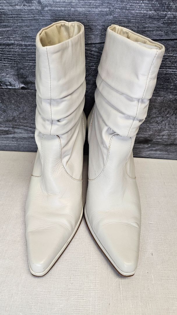 Amanda Smilth Cream Leather Slouch Boot (39)