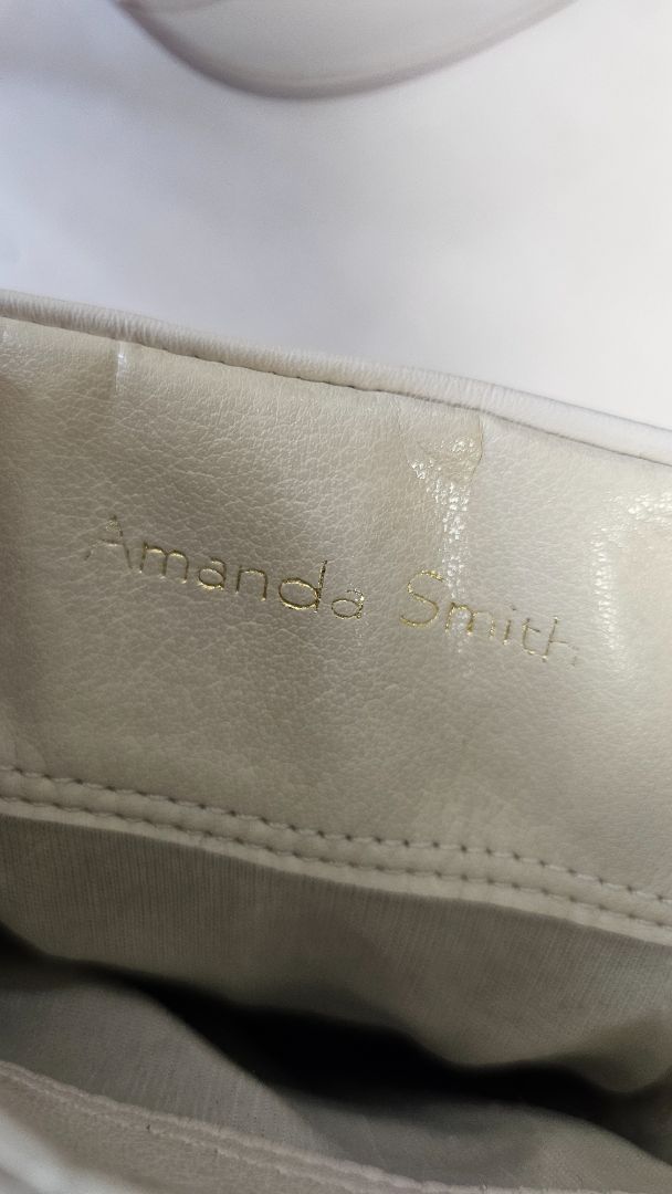 Amanda Smilth Cream Leather Slouch Boot (39)