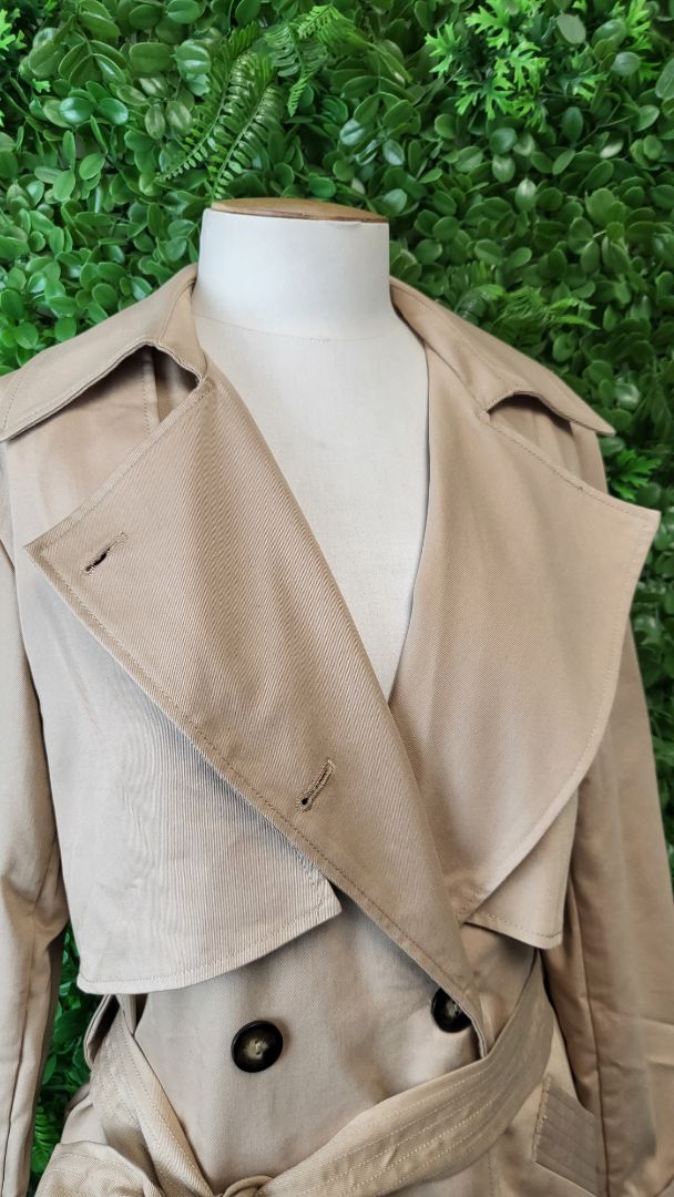 Decjuba Tahini Trench Coat BNWT (10/12)
